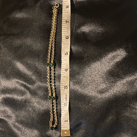 Gold Colored Necklace - Picture 3 of 3